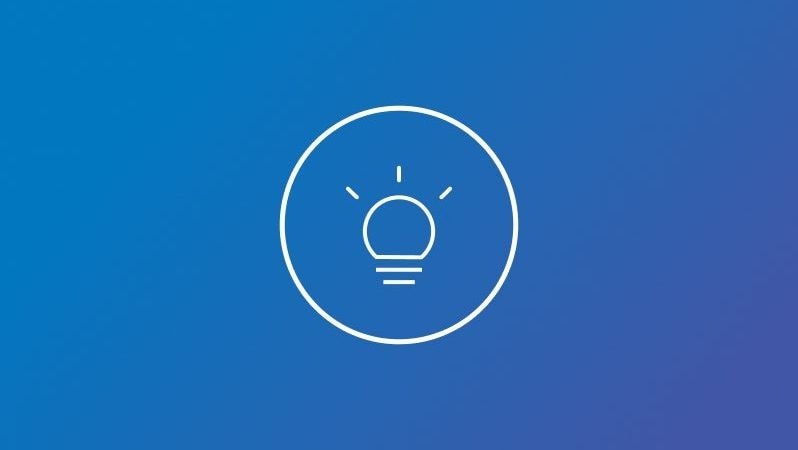 Icon einer Glühbirne auf blauem Hintergrund