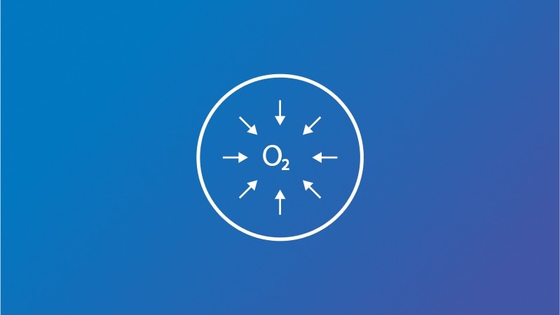 Symbol für Sauerstofftherapie mit einem "O2"-Text in der Mitte und Pfeilen, die nach innen zeigen, auf einem blauen Hintergrund.