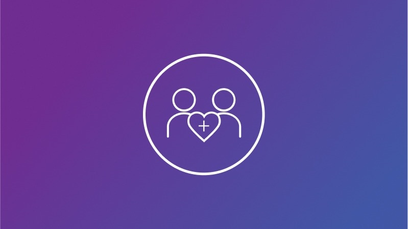 Symbol von zwei Personen mit einem Herz und einem Pluszeichen in der Mitte auf einem violetten Hintergrund.